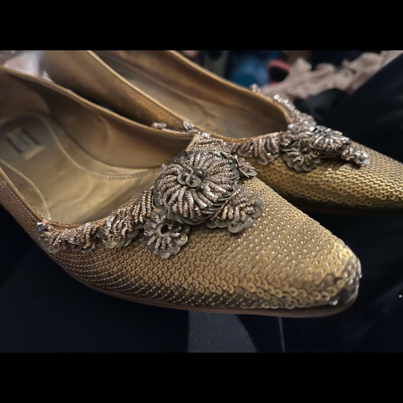 Prada gold flats - Picture 5 of 6